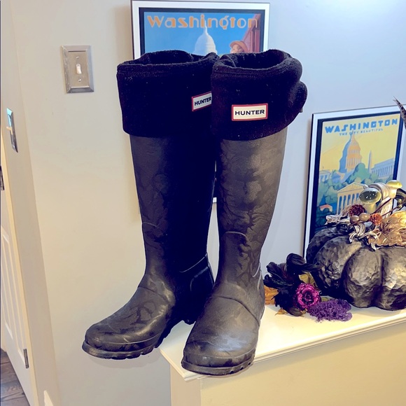 Hunter Classic Black Rain Boots with inserts SZ 7 - Picture 1 of 6